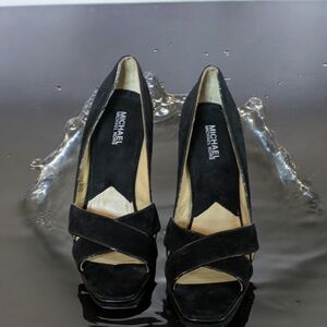 Michael Kors 10 M black Velvet open toe heels